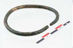 Foto von Bronzearmreif (NHMW-PRAE-025425)